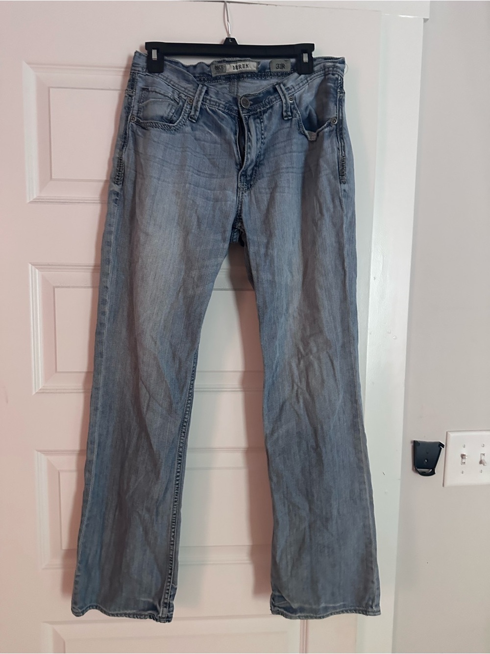 BKE Derek Faded Light Blue Jeans